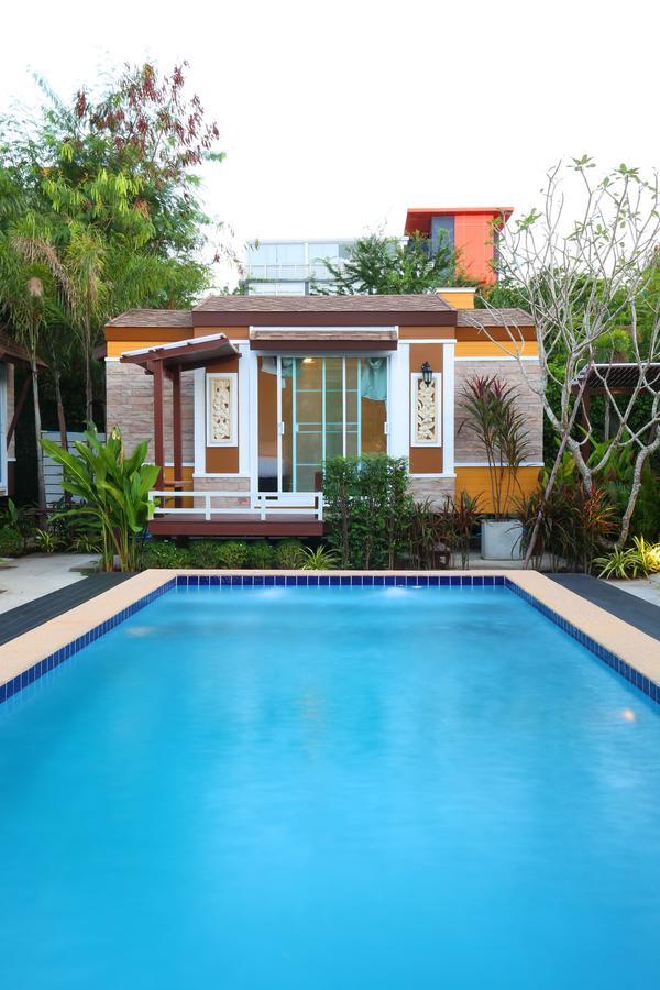 Resort M Bangkok - Bts Onnut Exterior photo