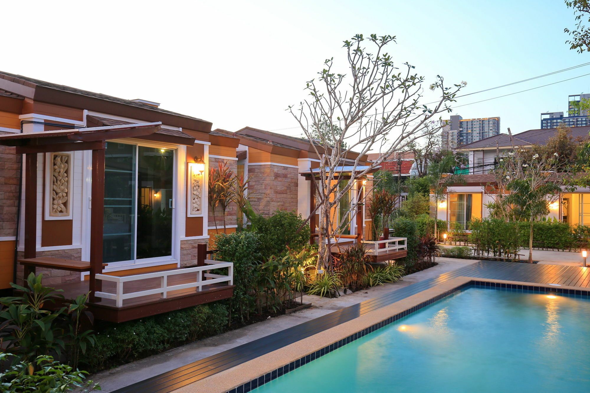 Resort M Bangkok - Bts Onnut Exterior photo